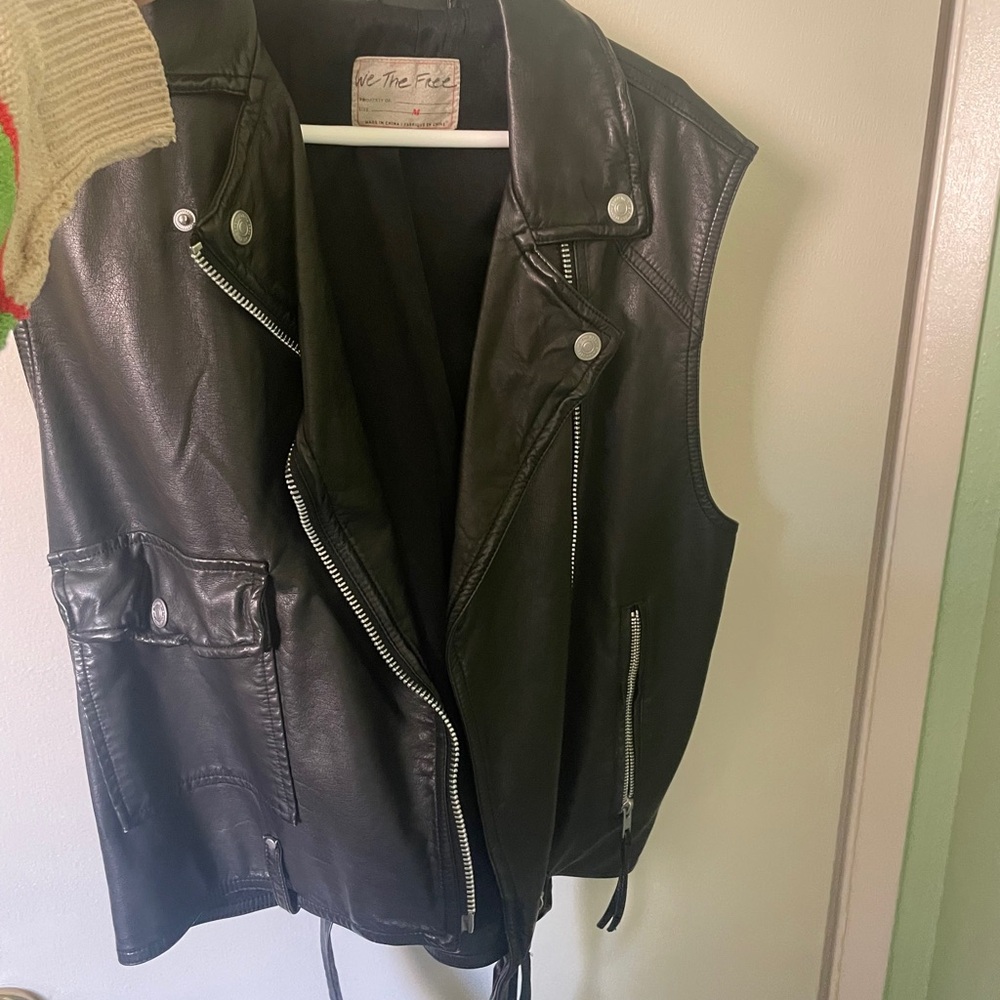 Free people vest